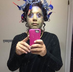 Meet your Posher, Annette